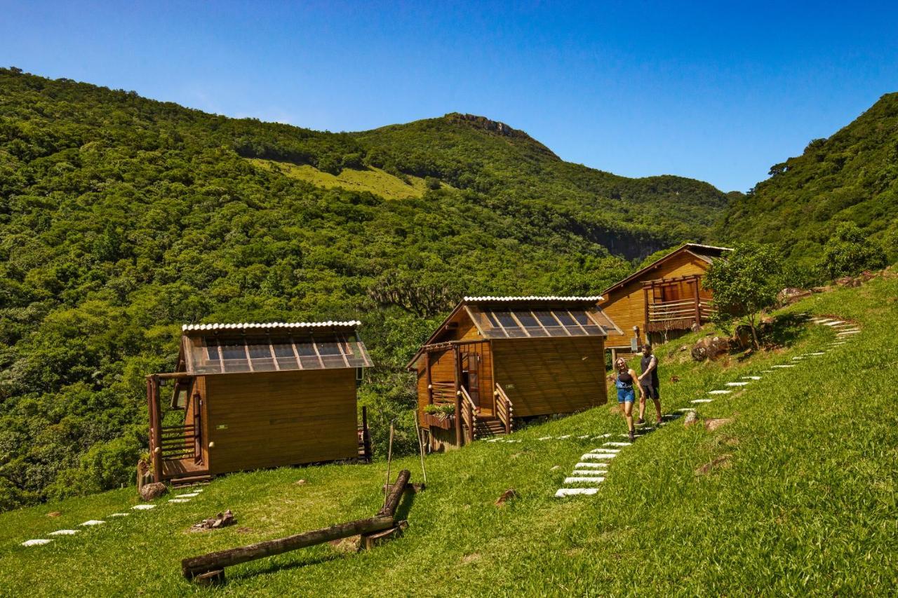 Cachoeira Dos Borges Cabanas E Parque Praia Grande  Exterior photo